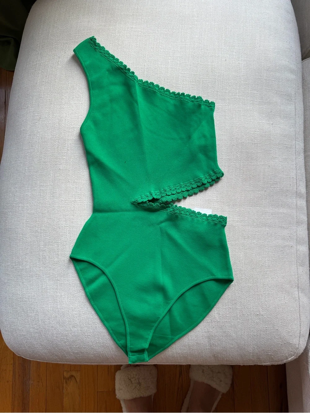 Women’s One-Shoulder Cutout bodysuit - Green